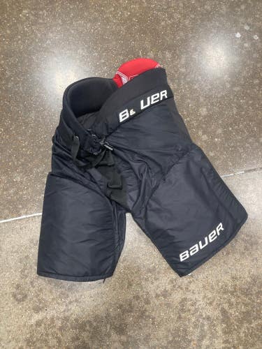 Black Senior XL Bauer Nsx Hockey Pants (Used)
