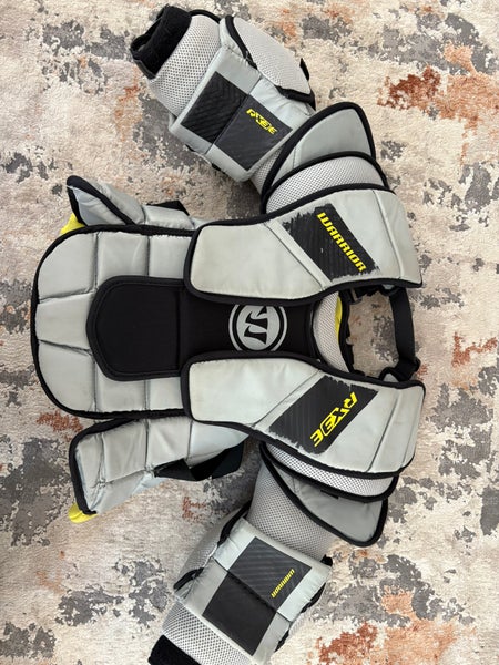 Large/Extra Large  Warrior Ritual X3E Goalie Chest Protector (Used)