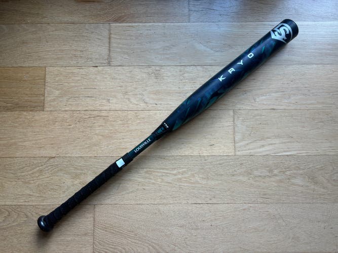 2025 Louisville Slugger Kryo fast pitch Bat (-10) 33” 24oz (Used)