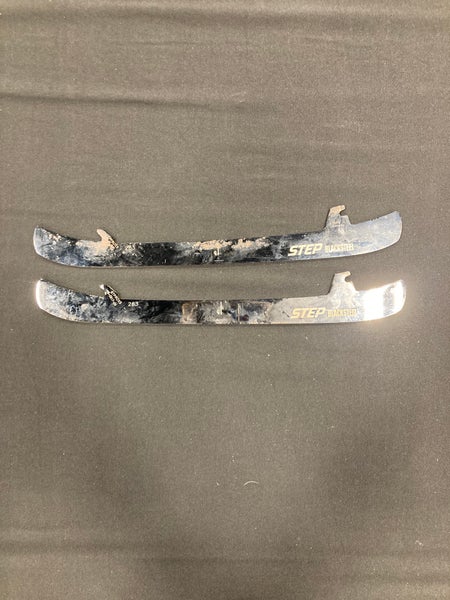Step Steel Blacksteel Holders, Runners, & Replacement Steel Blades 263 mm (Used)