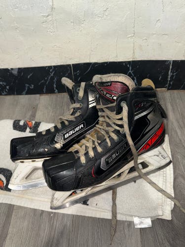 2020 Bauer Vapor Hockey Skates 11.5 (Used)