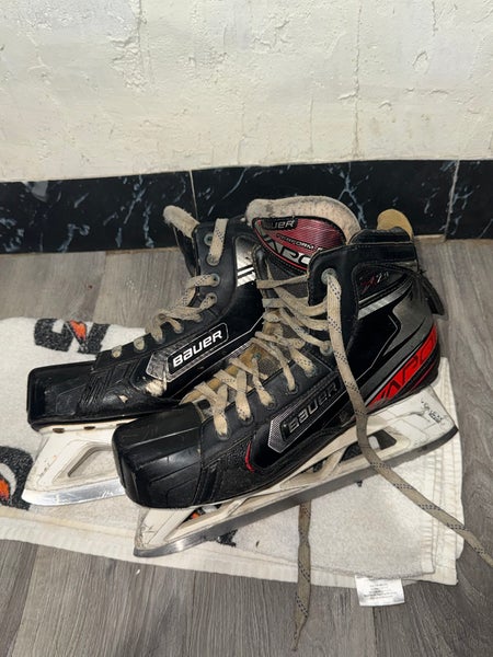 2020 Bauer Vapor Hockey Skates 11.5 (Used)