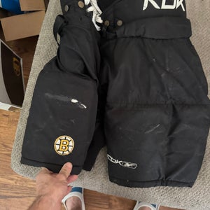 Vintage Boston Bruins Medium Senior Reebok MHP 7000 Hockey Pants Pro Stock (Used)