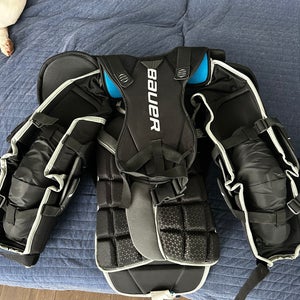 Medium  Bauer GSX Goalie Chest Protector (Used)