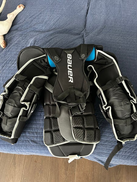 Medium  Bauer GSX Goalie Chest Protector (Used)