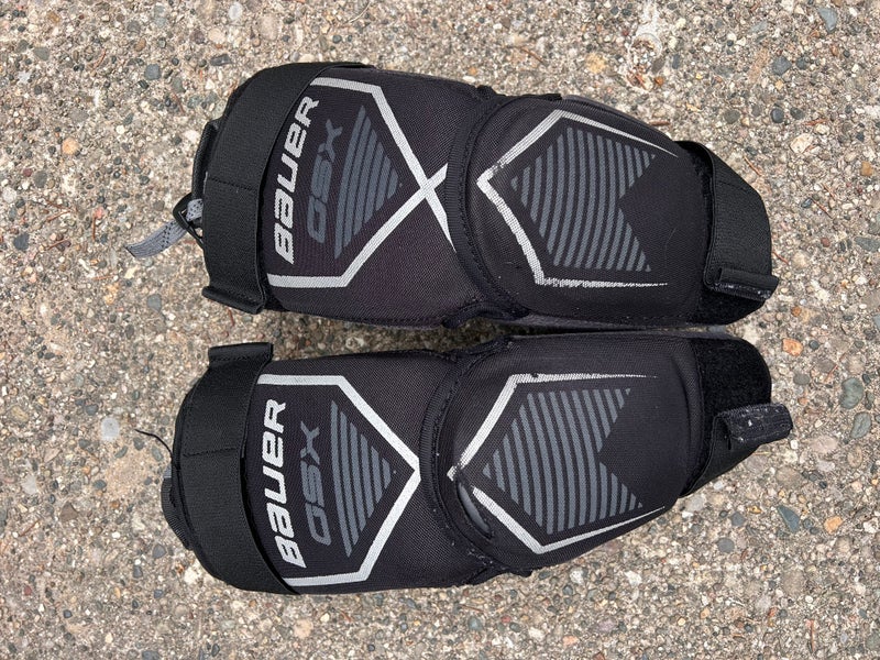 Bauer knee pads