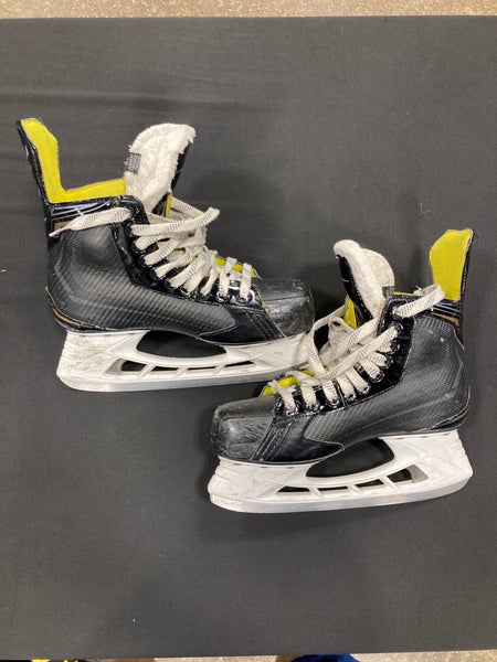 Senior Bauer Supreme S27 Hockey Skates EEE Size 6.5 (Used)