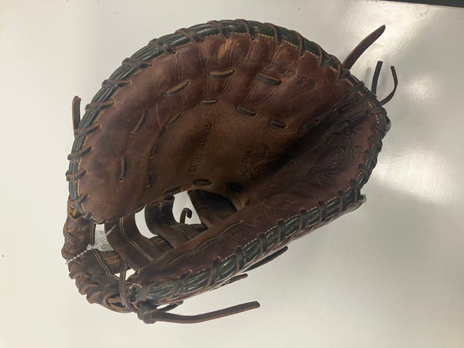 Rawlings RH First Base Gold Glove Baseball Glove 12.5" (Used)