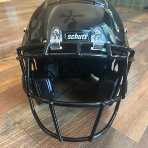 Youth Extra Large Schutt F7 Helmet (New)