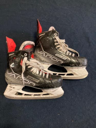 Bauer Vapor X3.7 Hockey Skates | Senior 11
