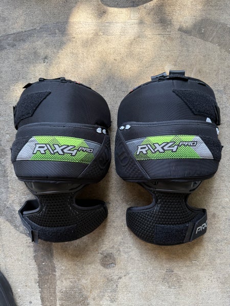 USED Warrior/CCM Knee Pad Custom