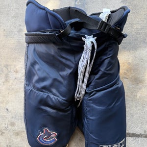 USED Senior Large/XL CCM Supra 620 Hockey Pants Pro Stock - Canucks