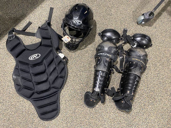 Rawlings Renegade Intermediate Catcher's Set