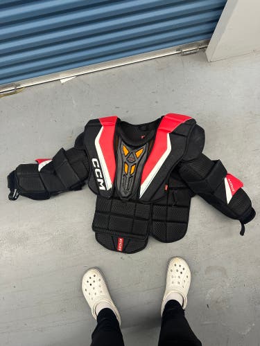 XL  CCM EFLEX 6 Goalie Chest Protector (Used)