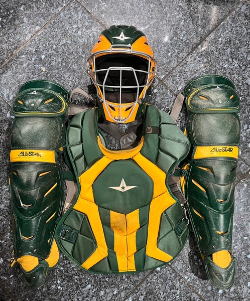 Used All Star Green & Gold System Series 7 Axis CC NOSCAE Certified Pro Catcher’s Gear