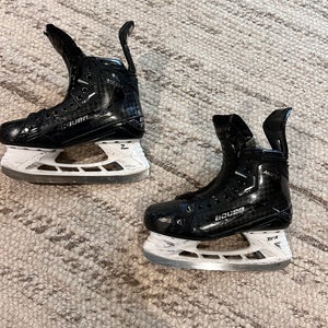 Bauer Supreme Mach Hockey Skates Regular Width  6.5 (Used)
