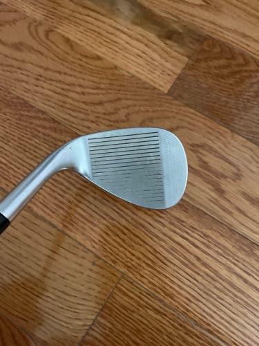 Men's Cleveland CBX 4 Zipcore Right Handed Wedge 54 Degree (Used)