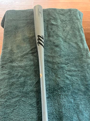 Marucci AP5 Wood Bat (-3)  29 oz 32" (Used)
