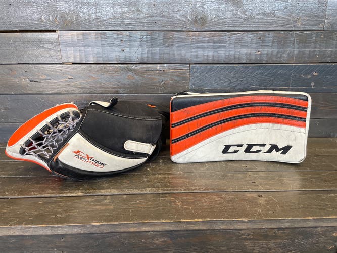 CCM Extreme Flex Pro Glove And Blocker Regular (Used)