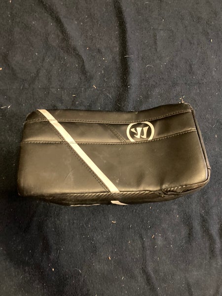Black Junior Warrior Ritual G5 Goalie Blocker Regular (Used)