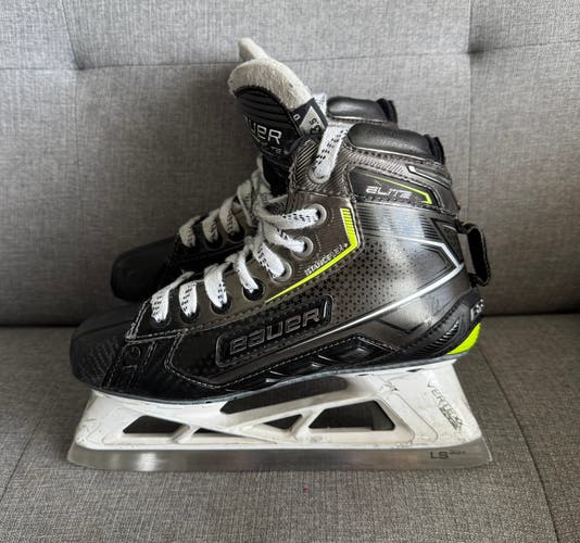 Bauer Elite Hockey Goalie Skates Size 3.5 (Used)