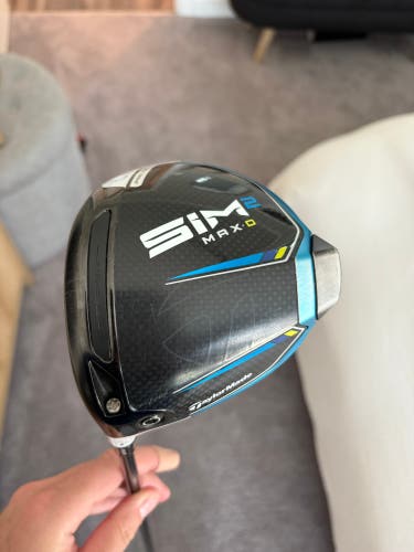 LH TaylorMade SIM2 Max D Driver – 10.5° (Left-Handed) Condition: Very Good
