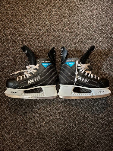 Bauer Supreme Enforcer Hockey Skates 9 (Used)