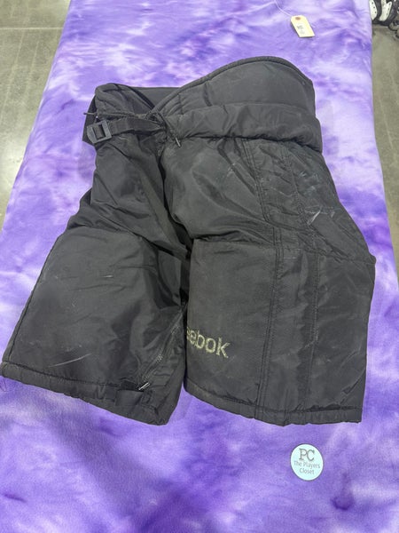 Black Senior Large Reebok Hockey Pants (Used)
