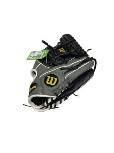 Used Wilson A500 BB/SB Glove RH Throw Black 11" 11347-S000251411