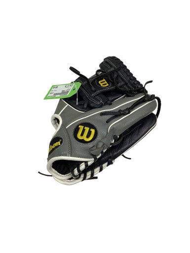 Used Wilson A500 BB/SB Glove RH Throw Black 11" 11347-S000251411