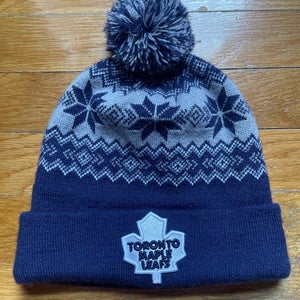 NWOT Toronto Maple Leafs Knit Hat