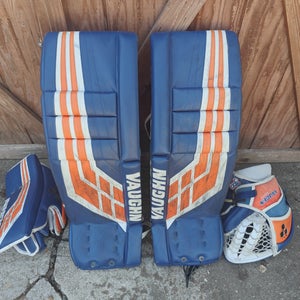 2018 34" Vaughn Velocity VE8 Pro Carbon Goalie Leg Pads Pro Stock (Used)