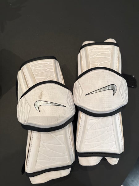 Large Adult Nike Vapor Arm Pads (Used)