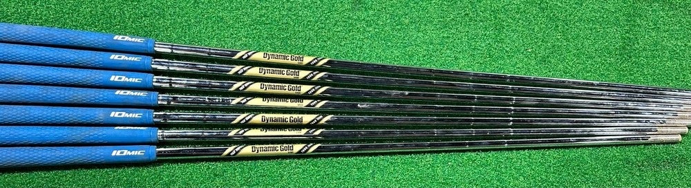 True Temper Dynamic Gold Tour Issue S400 Shaft Set - Used