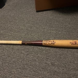 Rawlings R243 Big Stick Maple Bat  (-3) 31.5 oz 32" (Used)