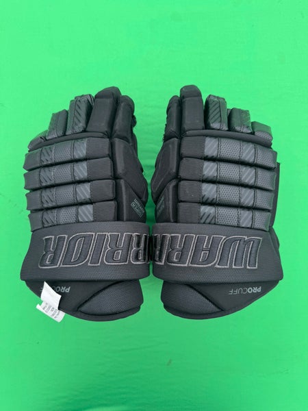 Black Senior Warrior Super Novium Gloves 14"