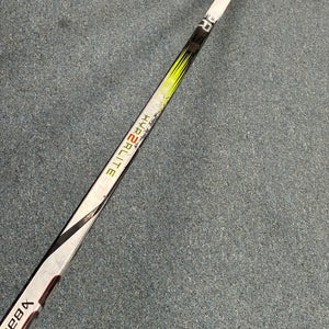 Senior Bauer Hyperlite 2 Hockey Stick Right Handed P28 (67")