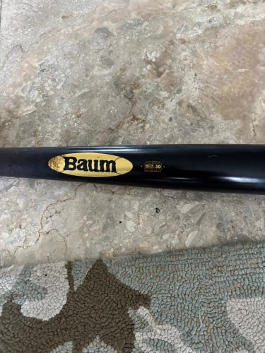 2025 Baum Gold Stock Wood Composite Bat (-3)  28 oz 31" (Used)
