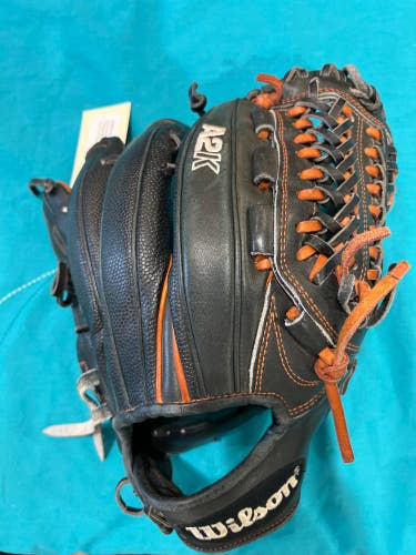 Black Wilson A2K RH Infield Baseball Glove 11.75" (Used)