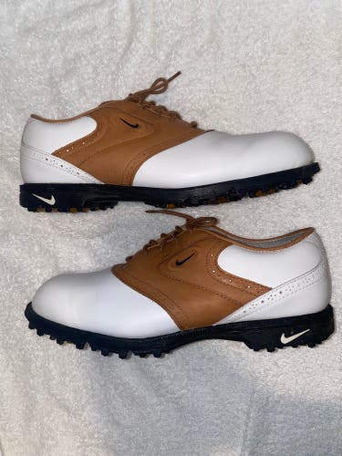 Men's Size M 10.0 (W 11.0) Nike Golf Shoes (Used)