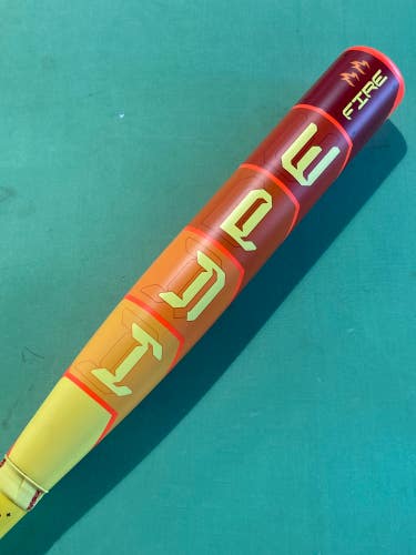 Used USABat Certified 2025 Easton Hype Fire Composite Bat 32" (-5)