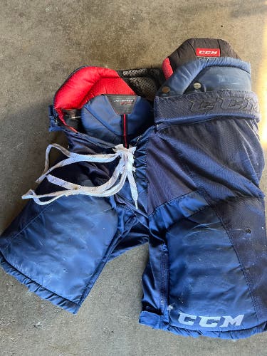 Medium Senior CCM Hockey Pants (Used)