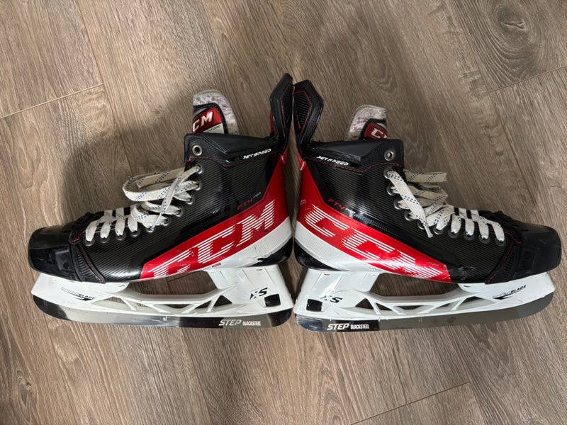 CCM JetSpeed FT4 Pro Hockey Skates Regular Width  9.5 (Used)