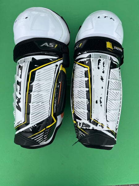 Junior CCM Super Tacks AS1 Shin Pads 13"