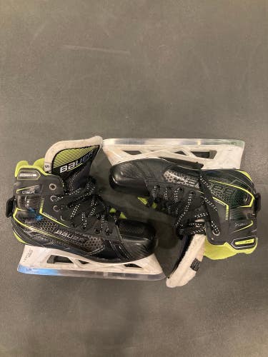 Bauer GSX Hockey Goalie Skates Extra Wide Width | Intermediate Size 5