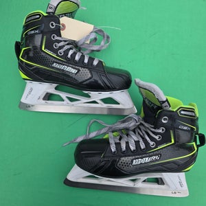 Intermediate Bauer GSX Hockey Goalie Skates Regular Width Size 5