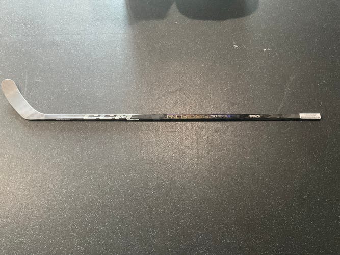 Senior CCM RibCor Trigger 9 Pro Right Handed Hockey Stick P28 Pro Stock (New)