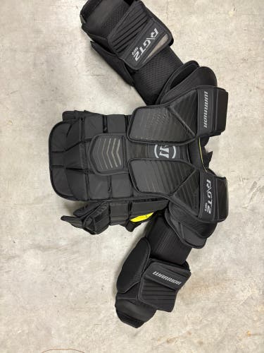 Large  2023 Warrior Ritual GT2 Goalie Chest Protector (Used)