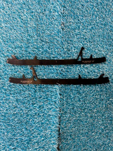 True Shift DLC Blades (True Skate Size 8) (Used)