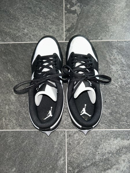 Black Men's  Size M 10.5 (W 11.5) Air Jordan Cleats (Used)
